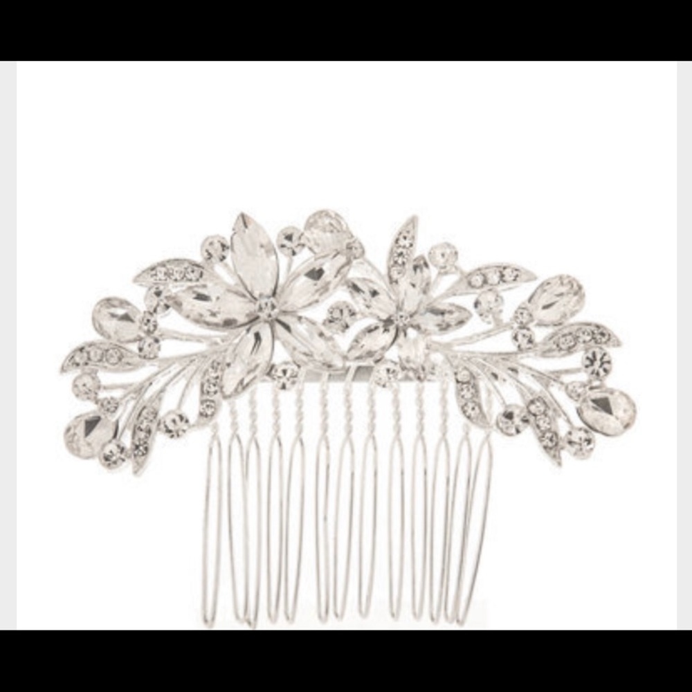 Rhinestone Flower Hair Comb - wedding